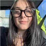 Studentessa dell’Università . Offre aiuto compiti per bimbi delle elementari